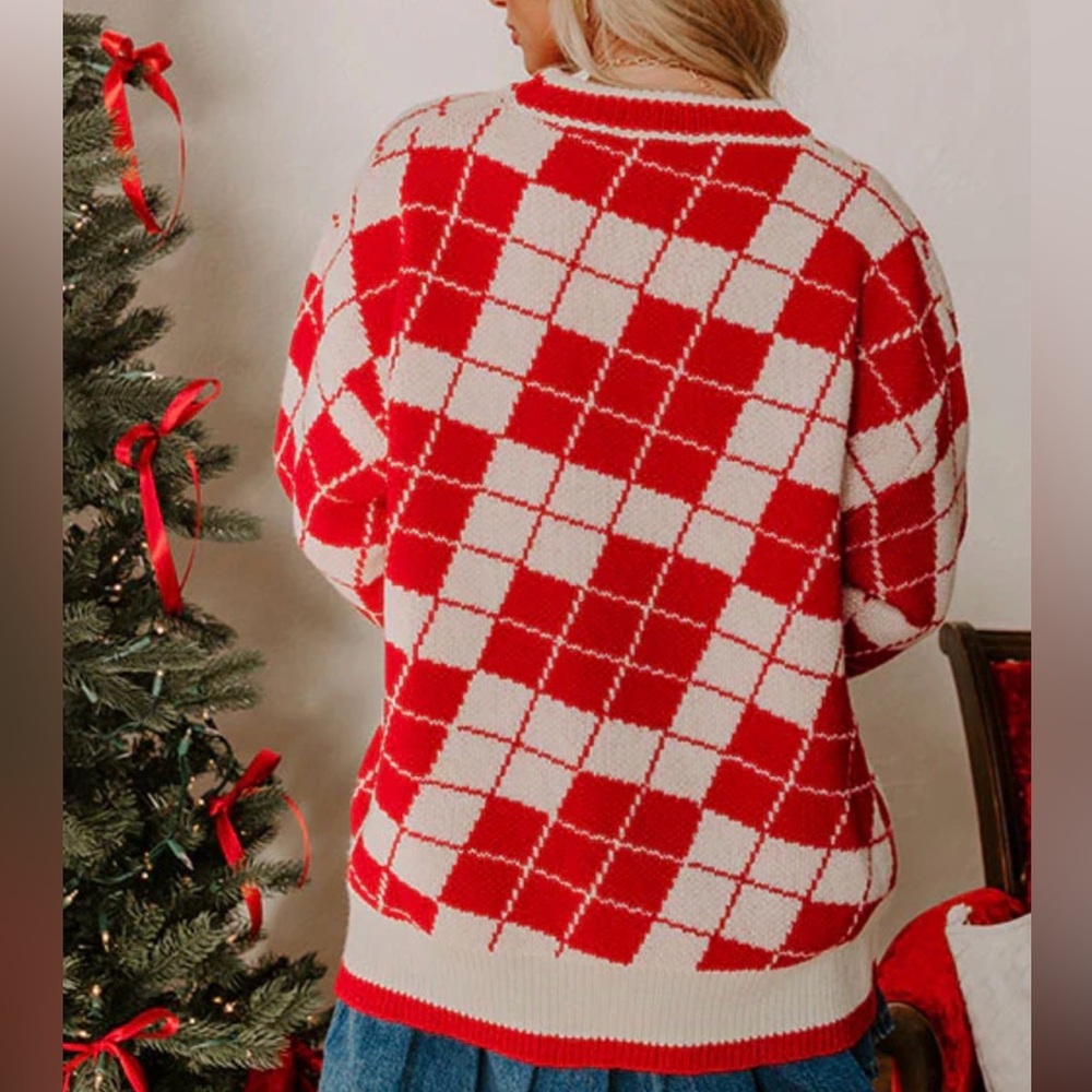 Red and Cream/Off White Argyle Sweater - Picture 3 of 11